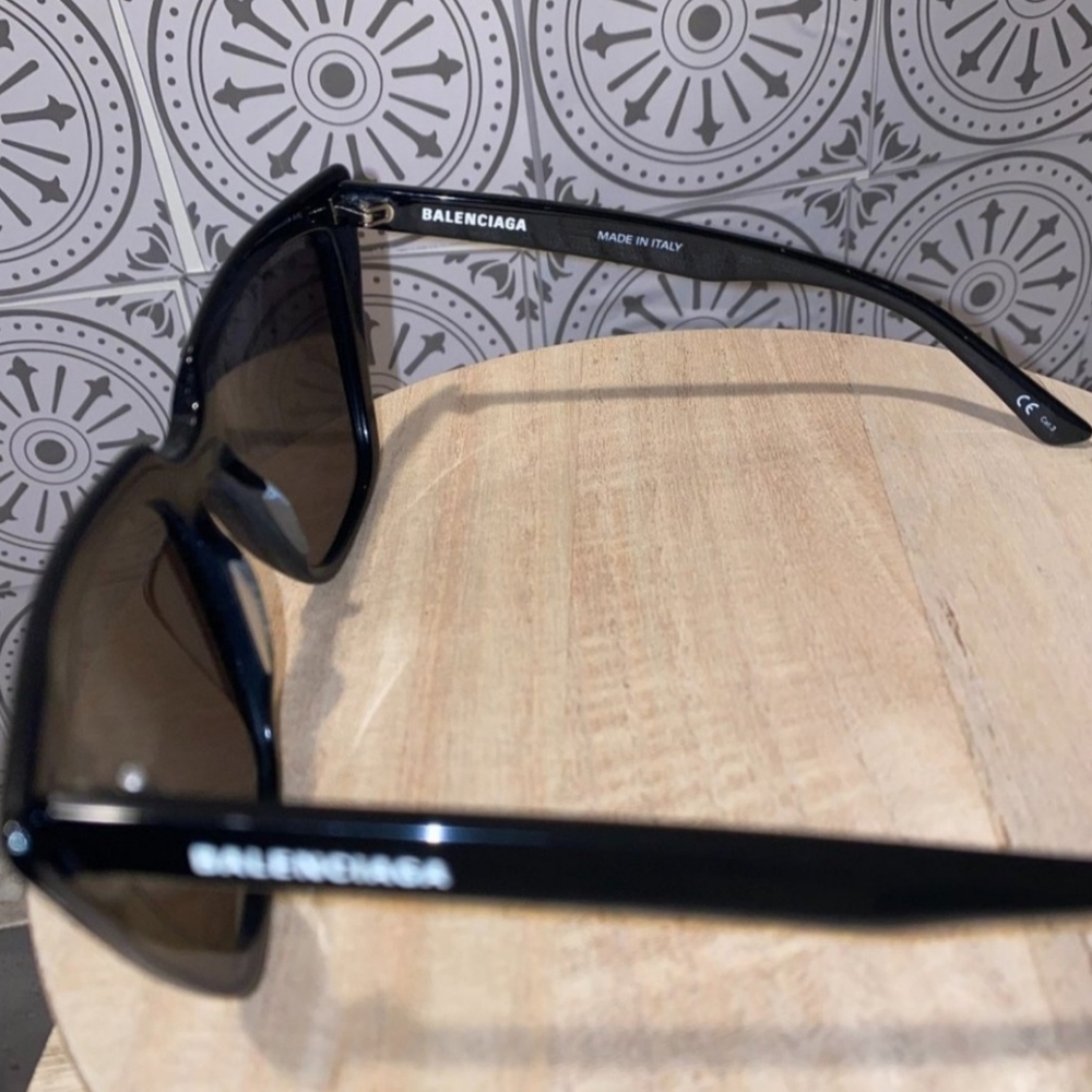 Balenciaga  Sunglasses - Picture 10 of 14